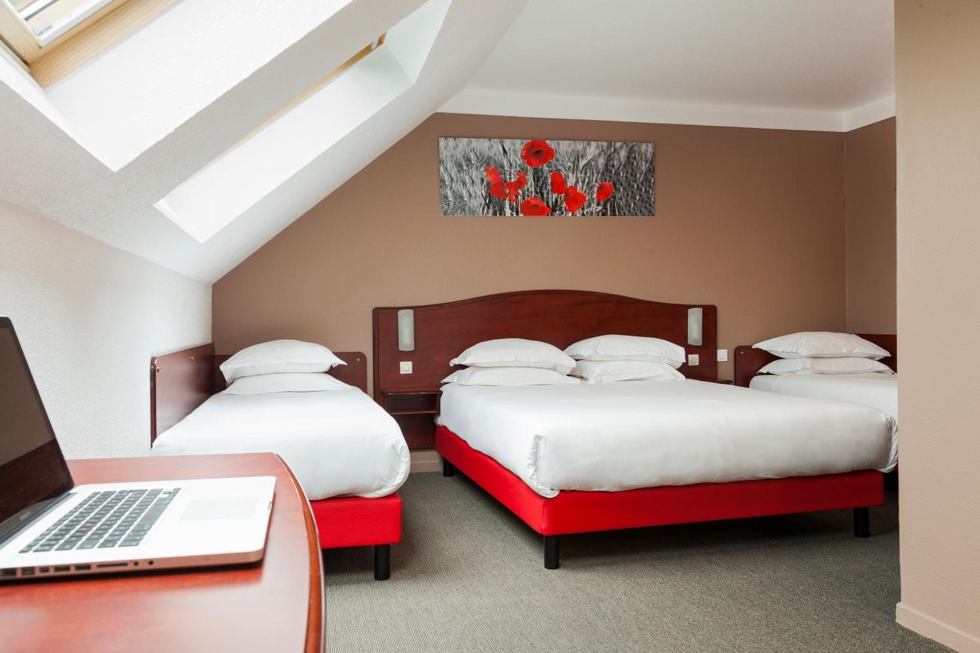 Brit Hotel Arras Exterior foto