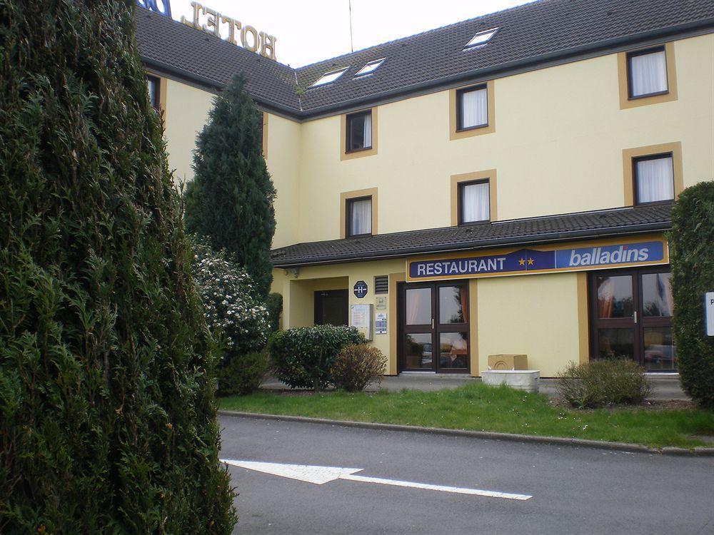 Brit Hotel Arras Exterior foto
