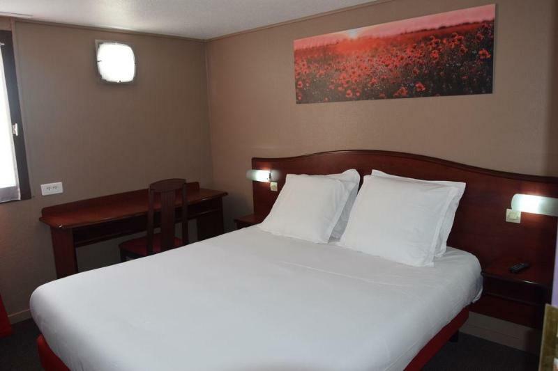 Brit Hotel Arras Exterior foto